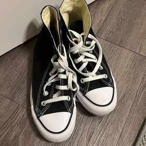 Converse high top All star size 7 Women’s